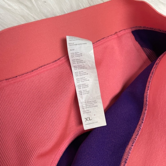 | Fabletics | biker shorts. Size XL. - Picture 2 of 5